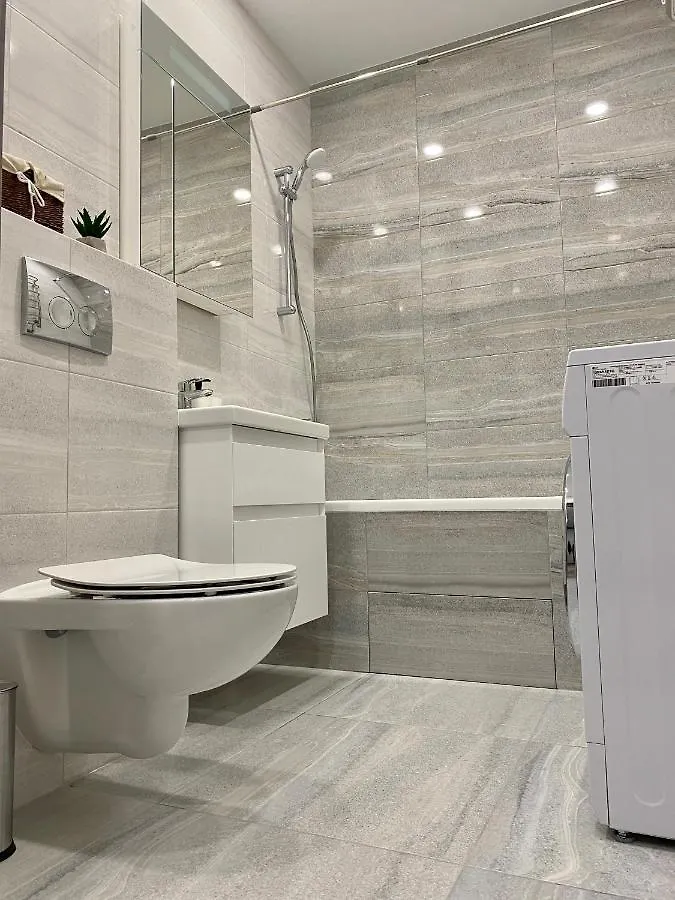 Slavutich Apartments Near Metro Station Kyiv