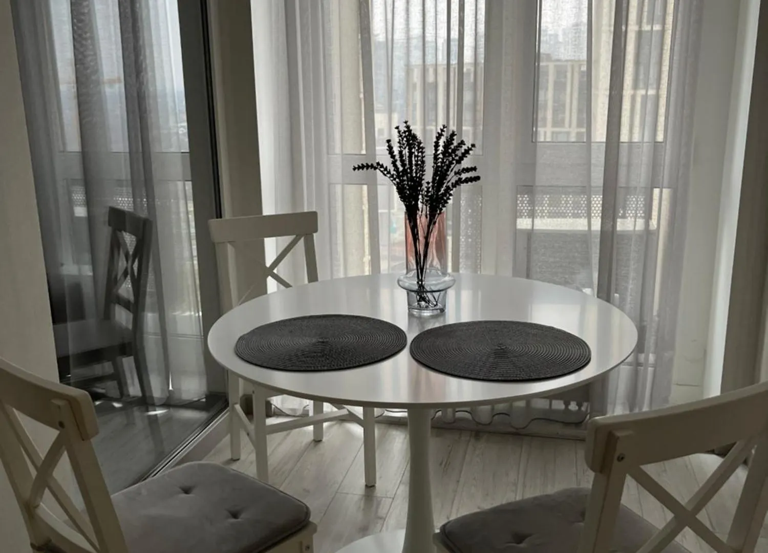 Slavutich Apartments Near Metro Station Kyiv